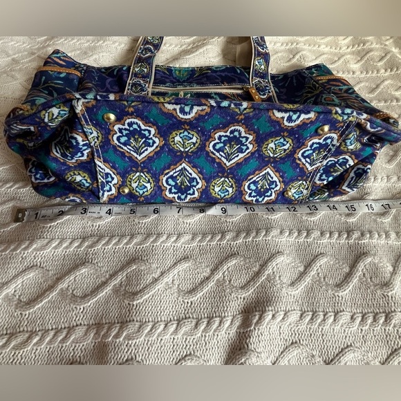 Stylish Blue and Gold Women's Tote Bag - Picture 14 of 16